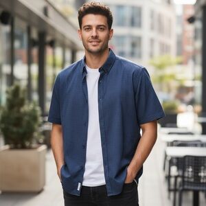 NWT Guess Slim Fit Casual Button Up Short Sleeve Mens Large Shirt Houndstooth